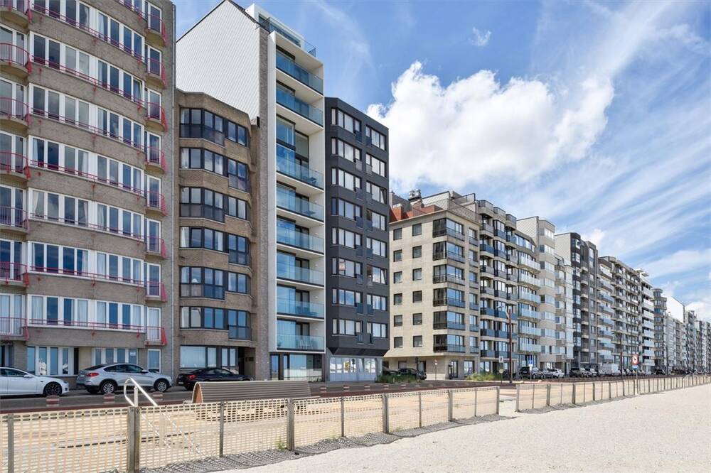Appartement te  huur in Heist-aan-Zee 8301 920.00€ 2 slaapkamers m² - Zoekertje 1377820