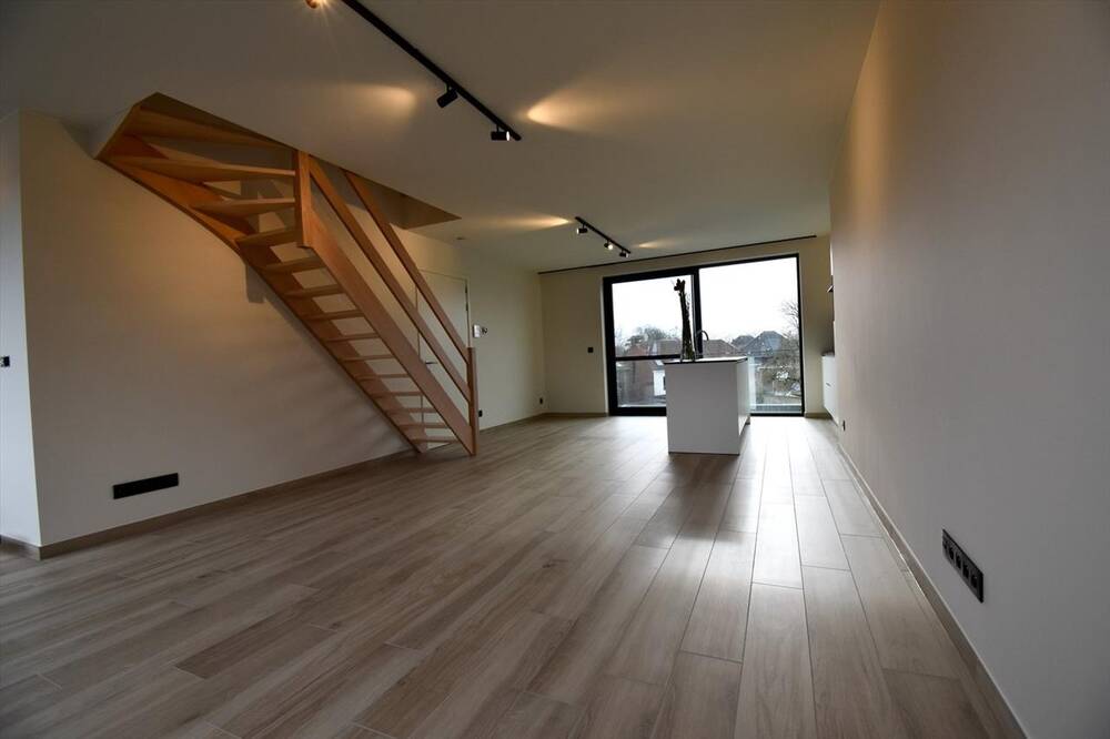 Appartement te  huur in Ruiselede 8755 950.00€ 3 slaapkamers 123.00m² - Zoekertje 1377966