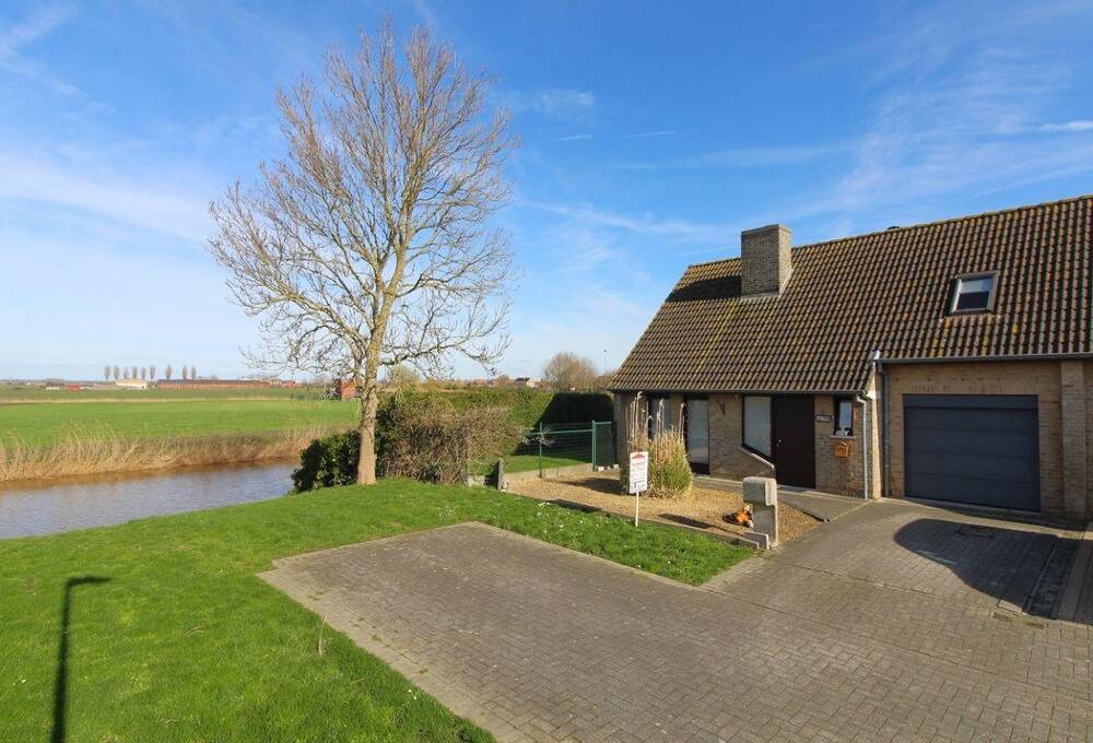 Huis te  koop in Veurne 8630 325000.00€ 3 slaapkamers 128.00m² - Zoekertje 1378960