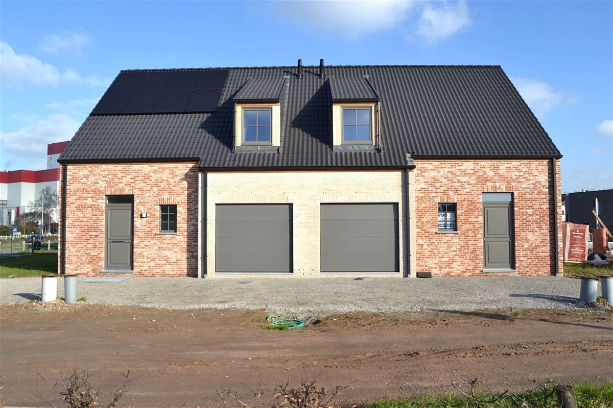 Huis te  koop in Ooigem 8710 376000.00€ 3 slaapkamers 155.00m² - Zoekertje 1292789