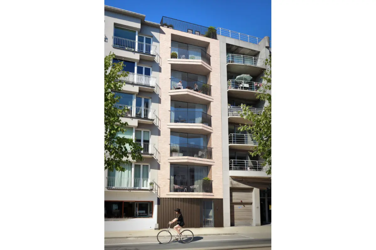 Appartement te  koop in Oostduinkerke 8670 425000.00€ 2 slaapkamers 75.00m² - Zoekertje 35572