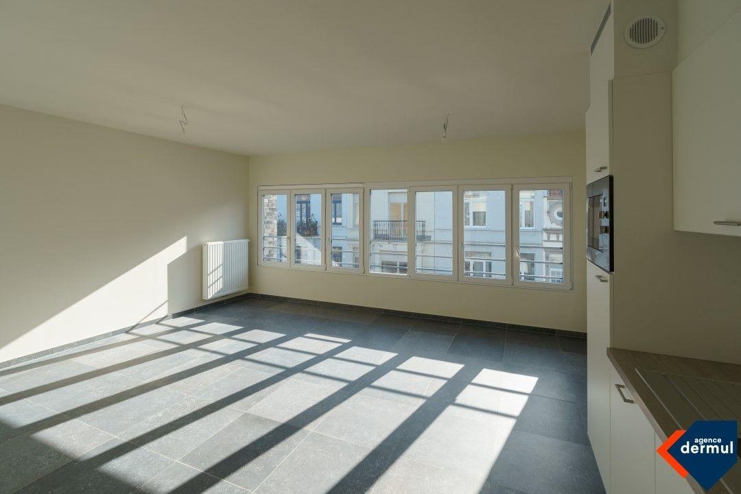 Appartement te  huur in Oostende 8400 750.00€ 2 slaapkamers 86.10m² - Zoekertje 1295997