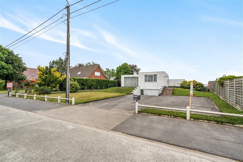 Huis te  koop in Hooglede 8830 325000.00€ 3 slaapkamers 119.00m² - Zoekertje 88901
