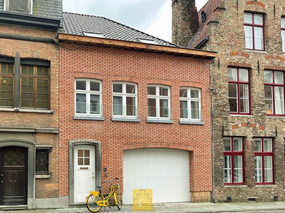 Huis te  huur in Brugge 8000 1200.00€ 2 slaapkamers m² - Zoekertje 1299438