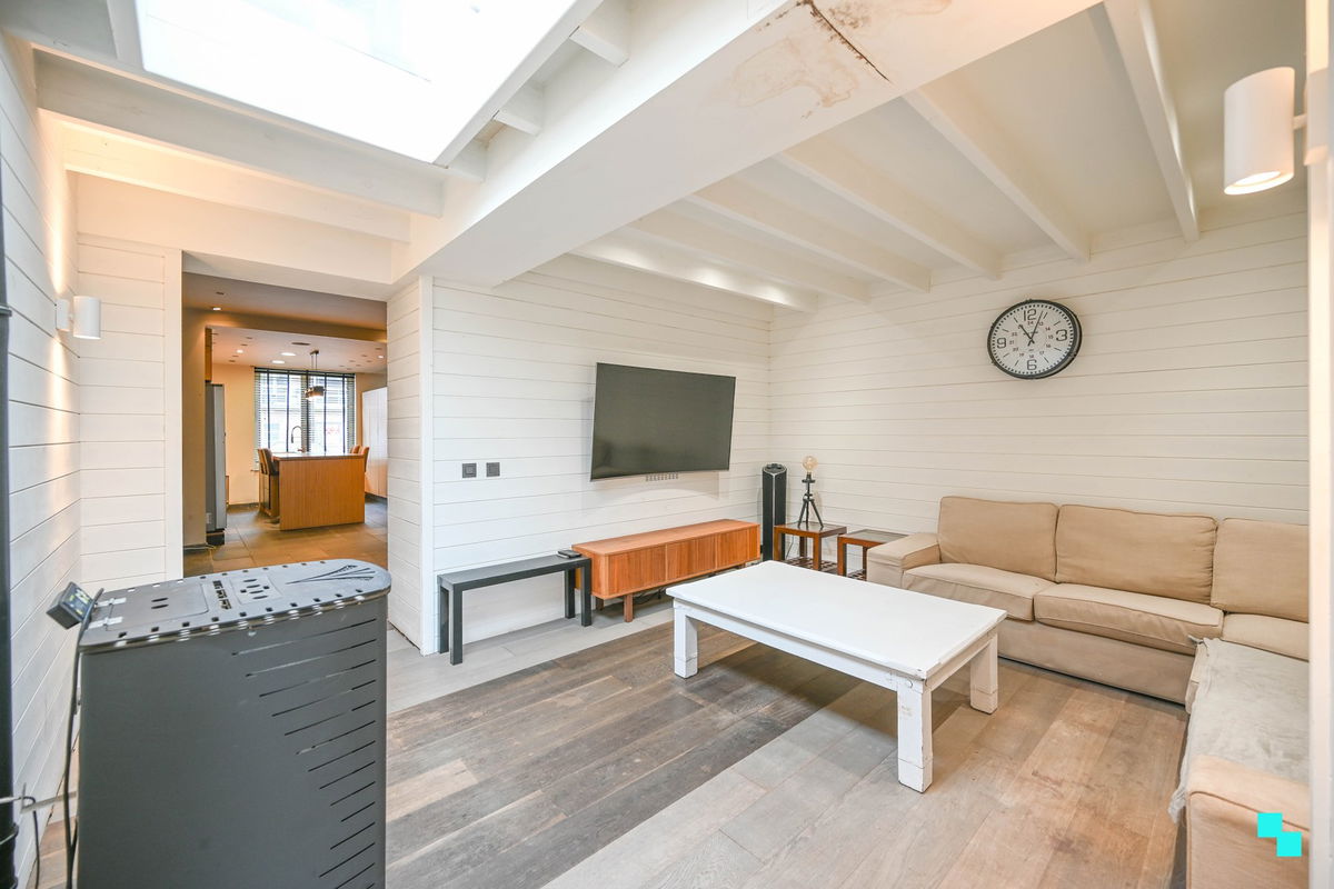 Huis te  koop in Oostrozebeke 8780 0.00€ 3 slaapkamers 176.00m² - Zoekertje 277512
