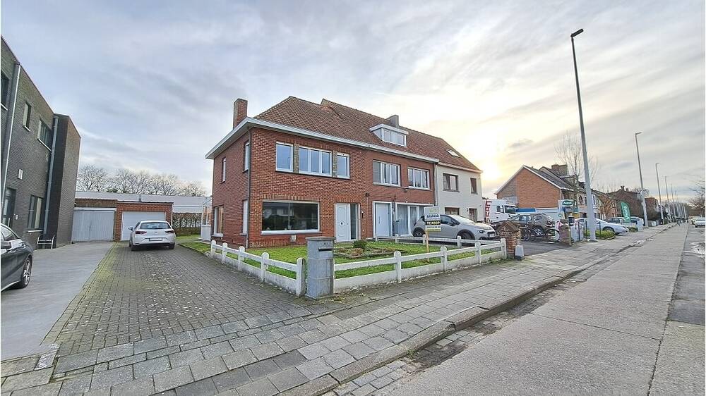 Huis te  koop in Sint-Kruis 8310 290000.00€ 3 slaapkamers 118.00m² - Zoekertje 1314100