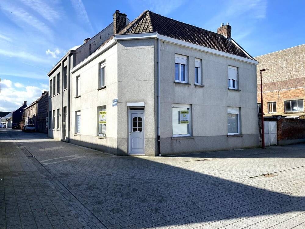 Huis te  huur in Ruiselede 8755 775.00€ 4 slaapkamers 201.00m² - Zoekertje 1317965