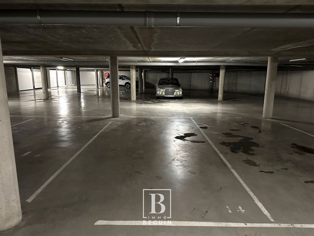 Parking & garage te  koop in Waregem 8790 20000.00€  slaapkamers m² - Zoekertje 1318689