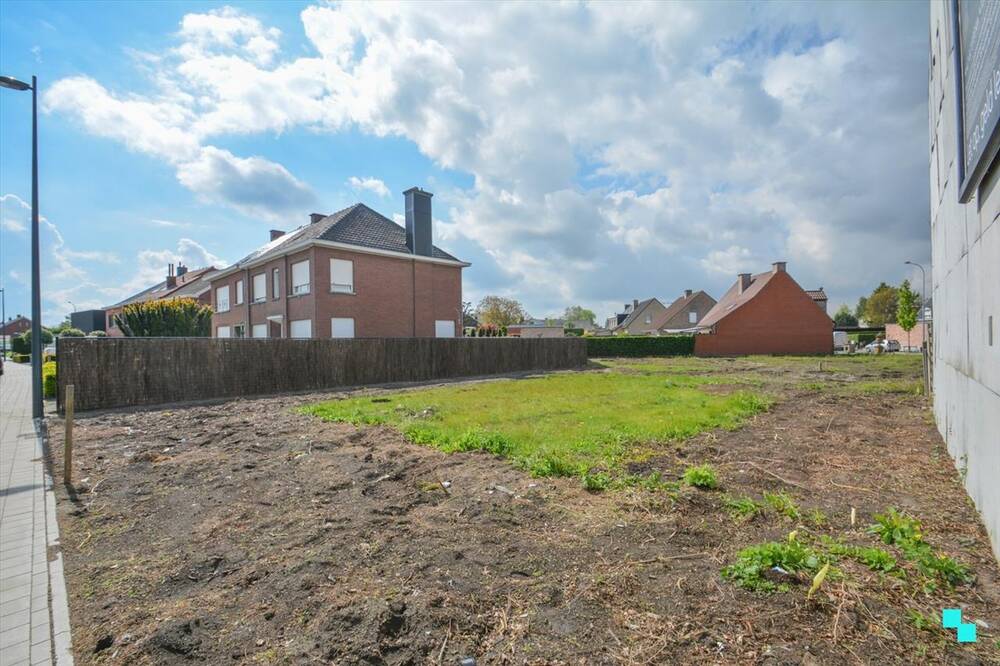 Bouwgrond te koop in Izegem 8870 169000.00€ slaapkamers m² - Zoekertje 41392