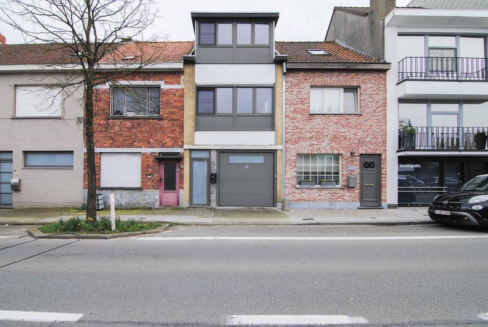 Huis te  koop in Sint-Andries 8200 295000.00€ 4 slaapkamers 121.00m² - Zoekertje 1321834