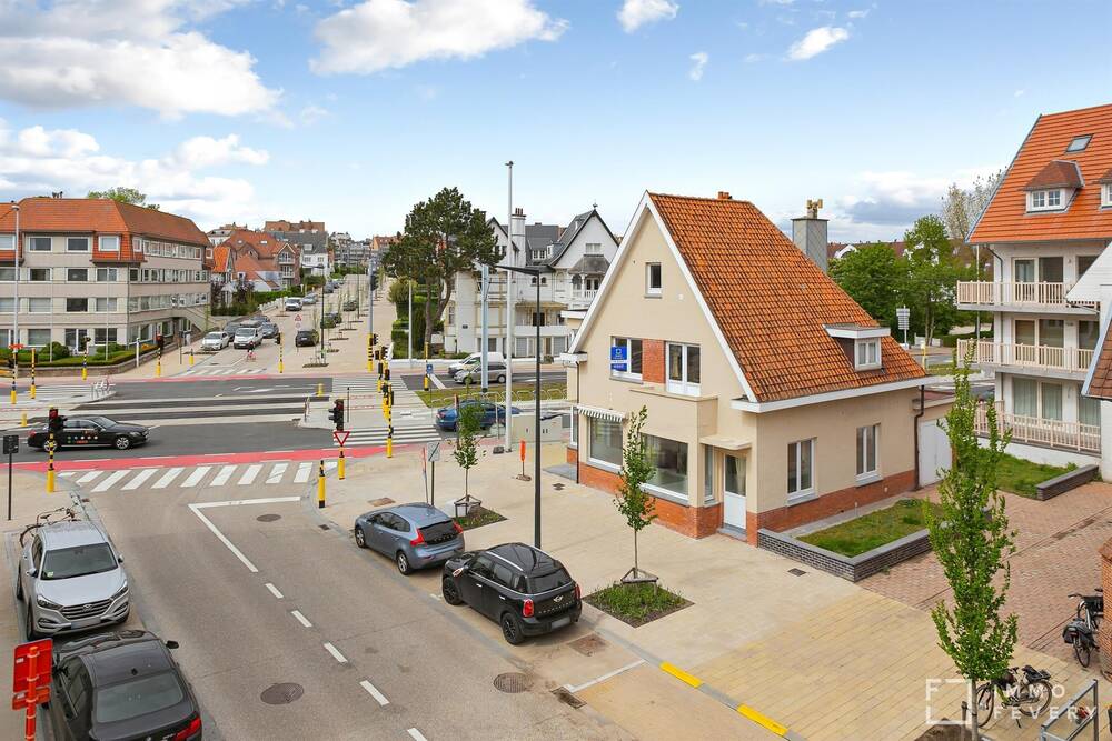Huis te  koop in Heist-aan-Zee 8301 875000.00€ 6 slaapkamers 215.00m² - Zoekertje 1322362