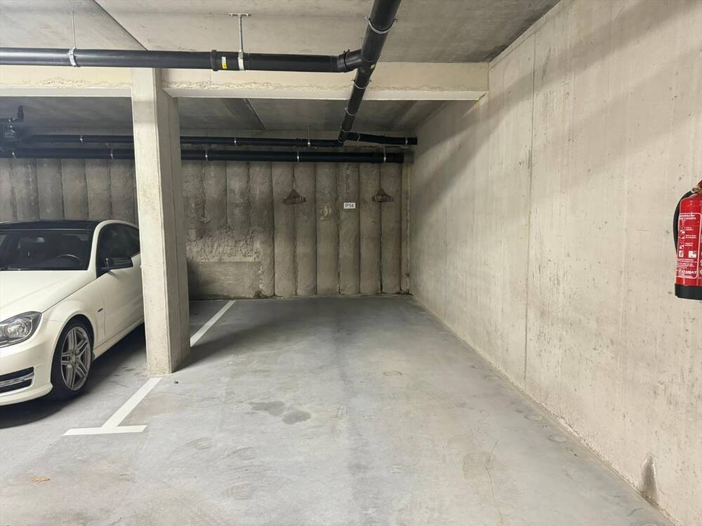 Parking & garage te  koop in Nieuwpoort 8620 41200.00€  slaapkamers 15.49m² - Zoekertje 1324857
