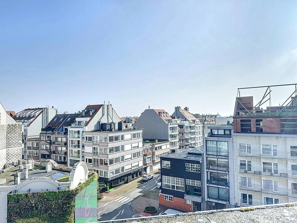 Penthouse te  koop in Knokke 8300 300000.00€  slaapkamers 0.00m² - Zoekertje 1325253