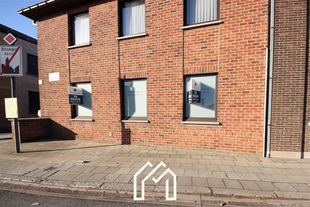 Kantoor te  huur in Bissegem 8501 600.00€  slaapkamers 62.00m² - Zoekertje 89529