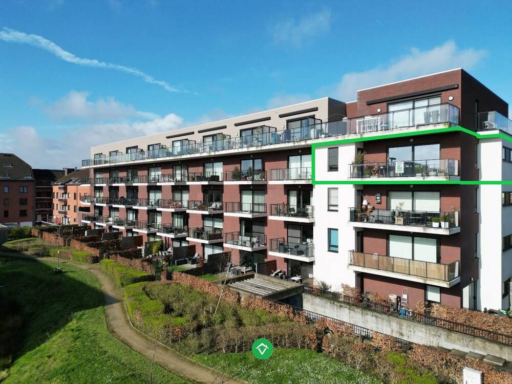 Appartement te  huur in Kortrijk 8500 775.00€ 1 slaapkamers m² - Zoekertje 1326561