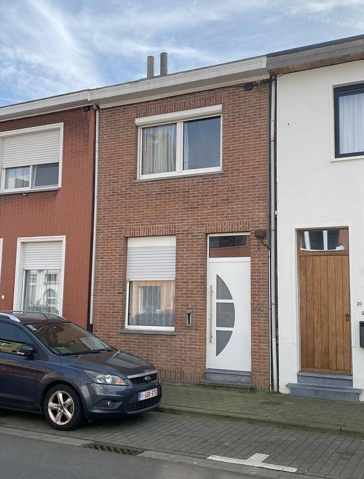 Huis te  koop in Kortrijk 8500 199500.00€ 2 slaapkamers m² - Zoekertje 1327764