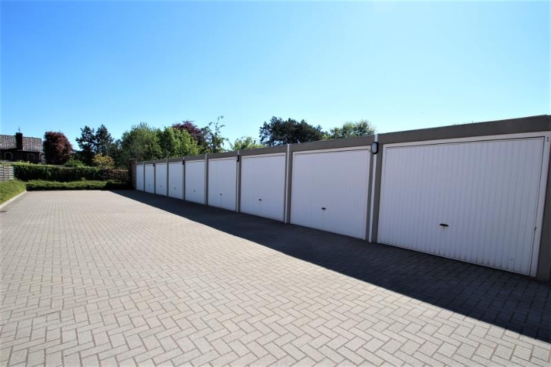 Parking & garage te  huur in Roeselare 8800 70.00€  slaapkamers m² - Zoekertje 1329234