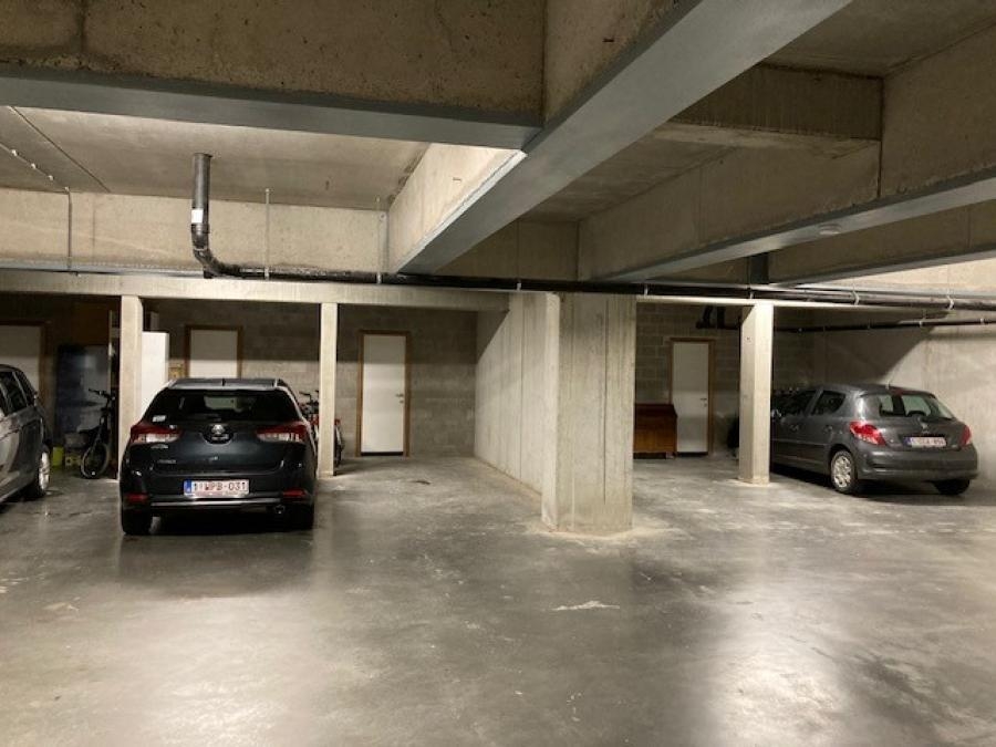 Parking & garage te  koop in Poperinge 8970 32423.00€  slaapkamers m² - Zoekertje 1330840