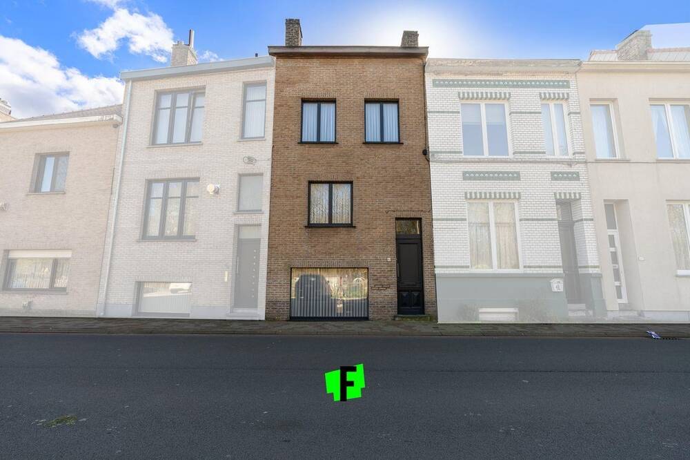 Huis te  koop in Oostende 8400 320000.00€ 4 slaapkamers 212.00m² - Zoekertje 1332751