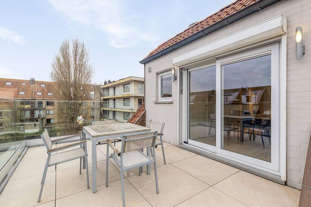 Appartement te  koop in Knokke 8300 649000.00€ 2 slaapkamers 85.00m² - Zoekertje 1336146