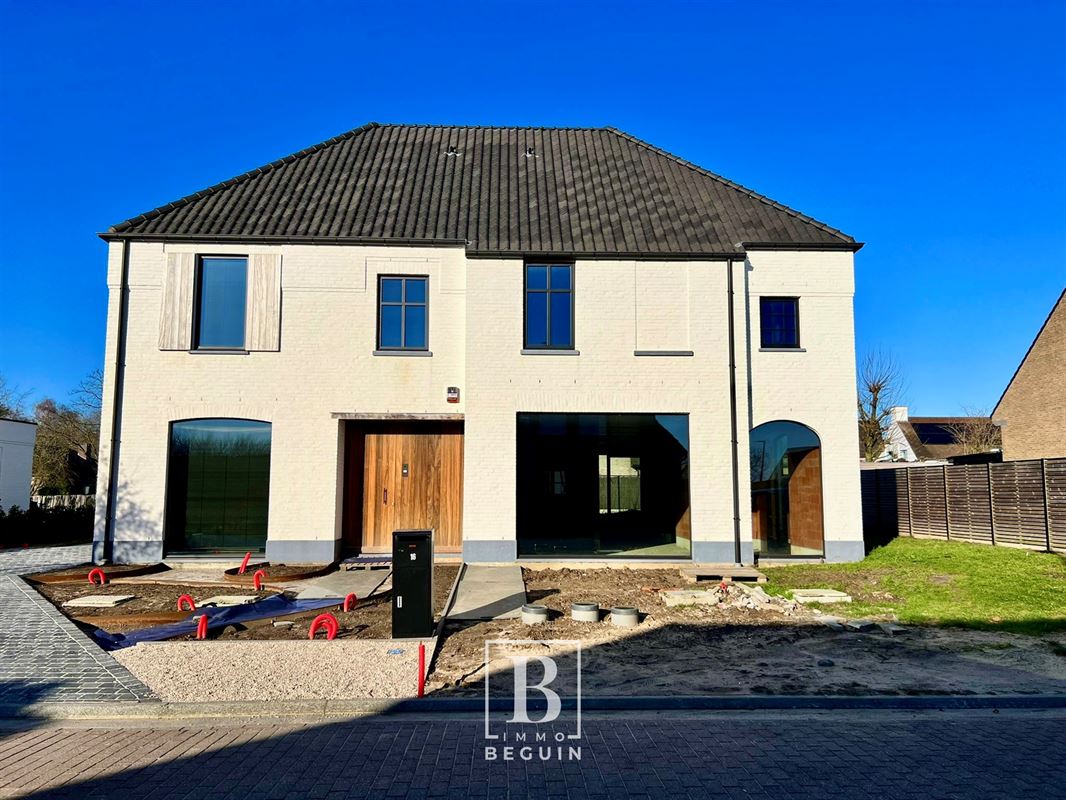 Huis te  koop in Wielsbeke 8710 399500.00€ 3 slaapkamers 207.00m² - Zoekertje 277893