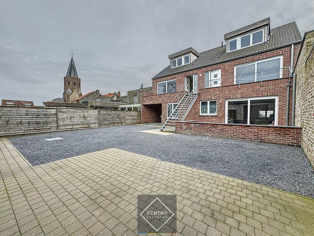 Appartementsgebouw te  koop in Zuienkerke 8377 985000.00€ 8 slaapkamers 325.00m² - Zoekertje 1339486