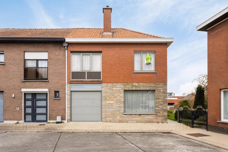 Huis te  koop in Roeselare 8800 249000.00€ 3 slaapkamers 181.00m² - Zoekertje 1339351