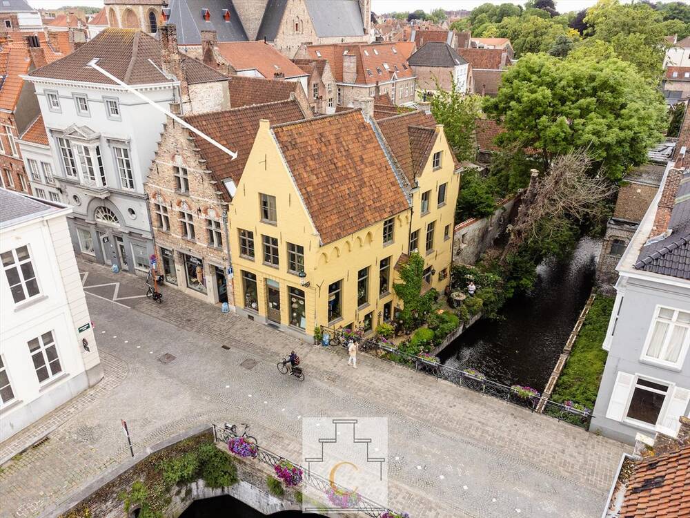 Handelszaak te  koop in Brugge 8000 995000.00€ 3 slaapkamers m² - Zoekertje 1340967