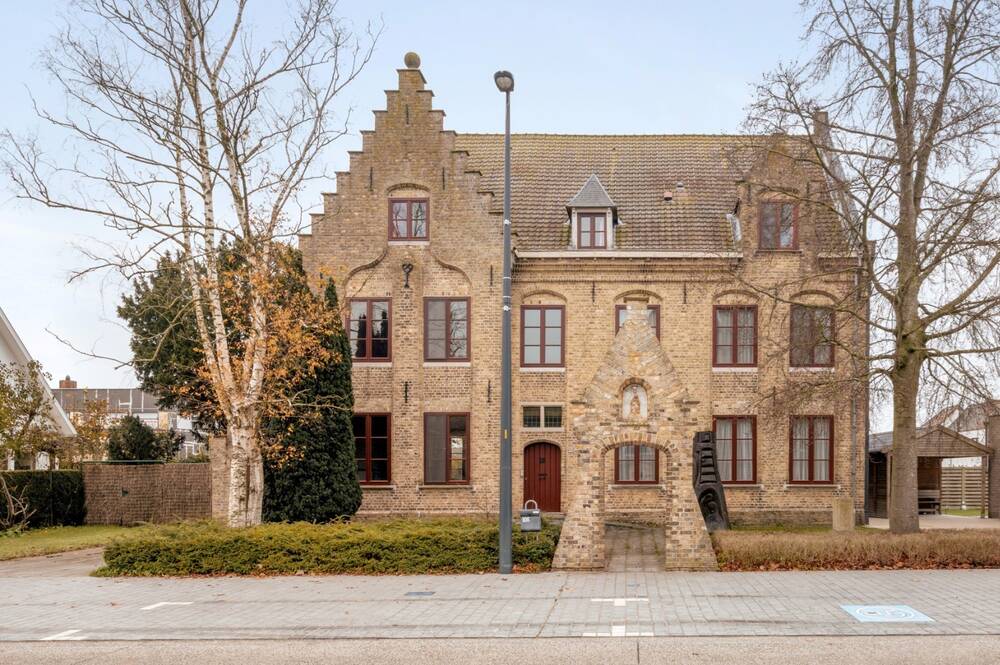 Huis te  koop in Diksmuide 8600 539000.00€ 7 slaapkamers 502.00m² - Zoekertje 1343000