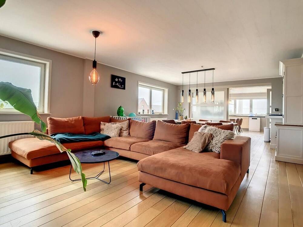Appartement te  huur in Hooglede 8830 750.00€ 2 slaapkamers m² - Zoekertje 1342836