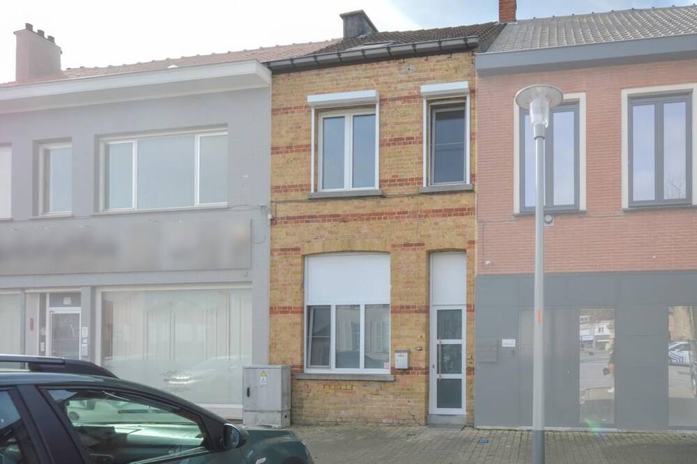 Huis te  koop in Eernegem 8480 229000.00€ 4 slaapkamers 100.00m² - Zoekertje 1344068