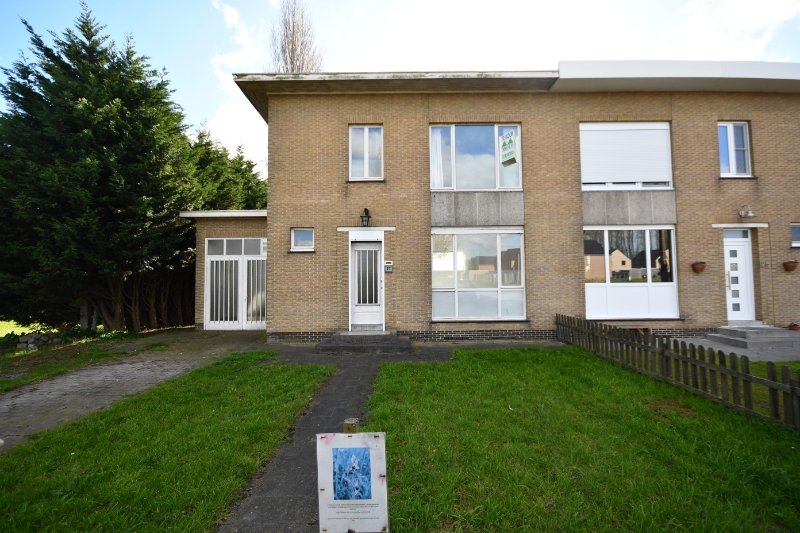 Huis te  koop in Vleteren 8640 155000.00€ 3 slaapkamers 129.00m² - Zoekertje 90124