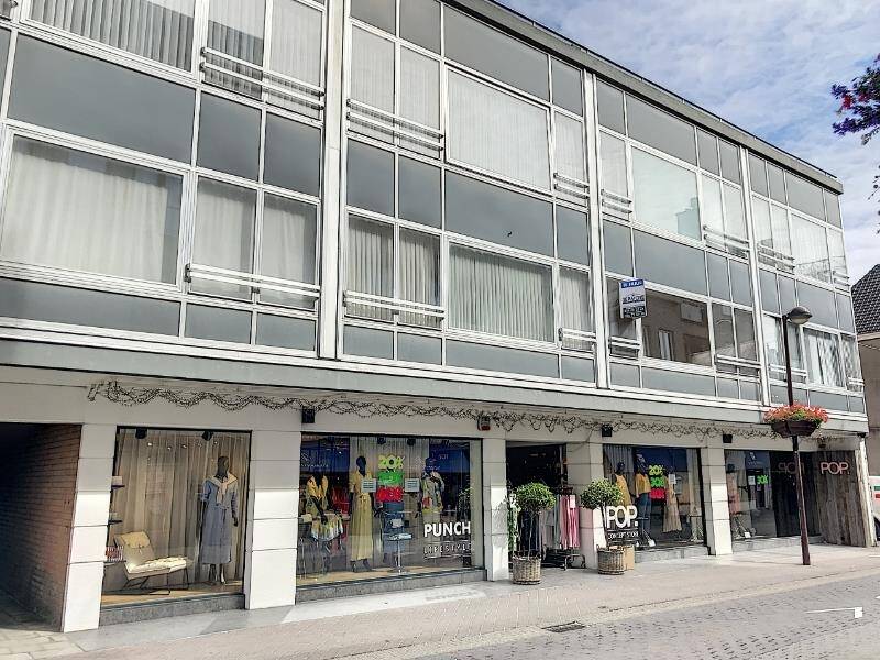 Handelszaak te huur in Waregem 8790 1300.00€ slaapkamers 107.00m² - Zoekertje 46313