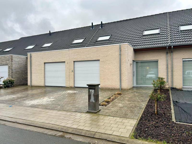 Huis te  koop in Harelbeke 8530 315000.00€ 3 slaapkamers 137.00m² - Zoekertje 1346708