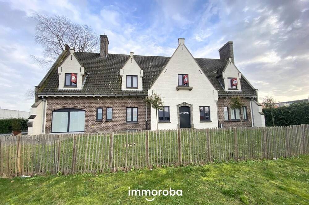 Villa te  huur in Sint-Eloois-Vijve 8793 2900.00€ 9 slaapkamers 292.00m² - Zoekertje 1352043