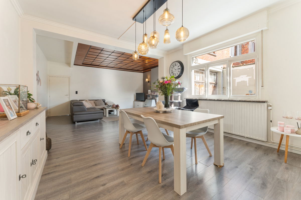 Huis te koop in Ingelmunster 8770 375000.00€ 3 slaapkamers 261.00m² - Zoekertje 278118