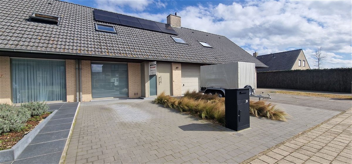 Huis te  koop in Harelbeke 8530 335000.00€ 3 slaapkamers 164.00m² - Zoekertje 1352606
