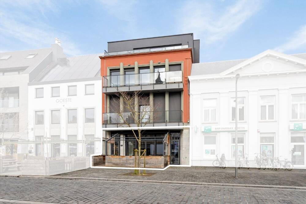 Appartementsgebouw te  koop in Poperinge 8970 390000.00€  slaapkamers 275.00m² - Zoekertje 1358004