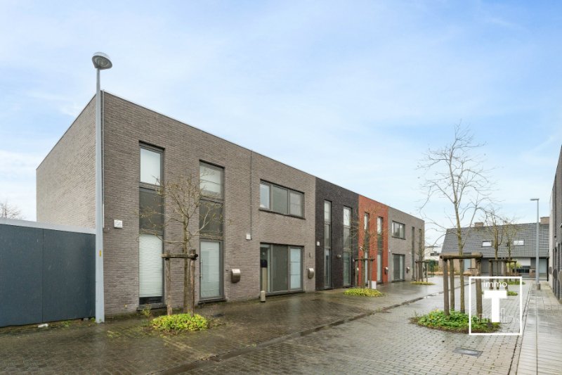 Huis te  koop in Beveren 8791 289000.00€ 2 slaapkamers 100.00m² - Zoekertje 1358847
