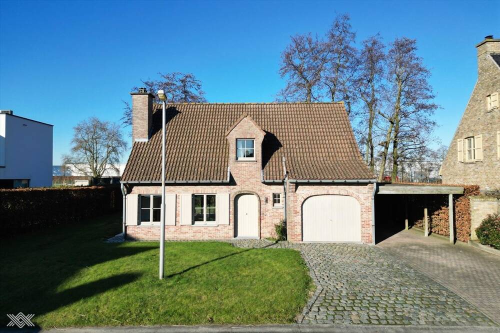 Villa te  koop in Deerlijk 8540 425000.00€ 3 slaapkamers 145.00m² - Zoekertje 1359263