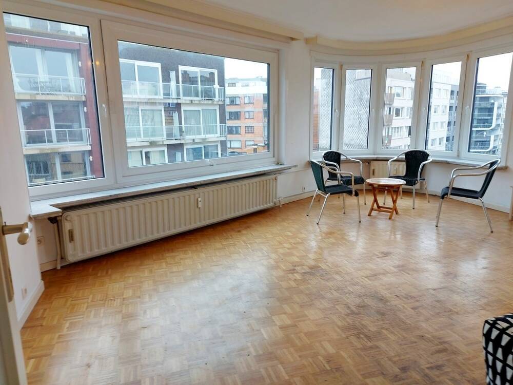 Appartement te  koop in Oostende 8400 175000.00€ 2 slaapkamers 71.00m² - Zoekertje 1359189