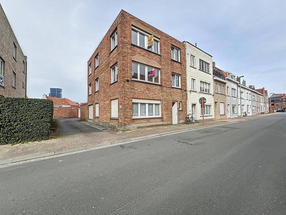 Appartement te  koop in Heist-aan-Zee 8301 199500.00€ 2 slaapkamers 81.00m² - Zoekertje 1359357