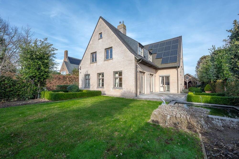 Huis te  koop in Zedelgem 8210 775000.00€ 5 slaapkamers 429.00m² - Zoekertje 1359675