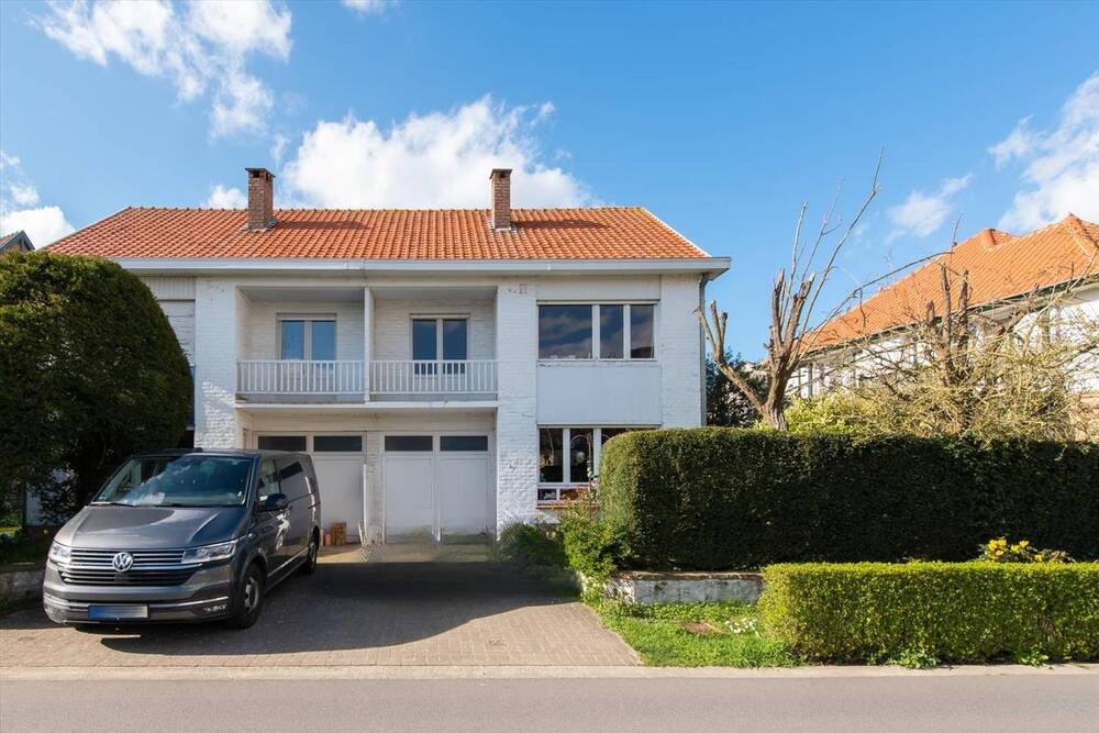 Huis te  koop in De Haan 8420 750000.00€ 3 slaapkamers 187.00m² - Zoekertje 1361231