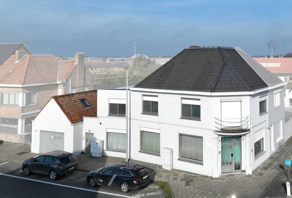 Huis te  koop in Zedelgem 8210 339000.00€ 5 slaapkamers 312.00m² - Zoekertje 1361244