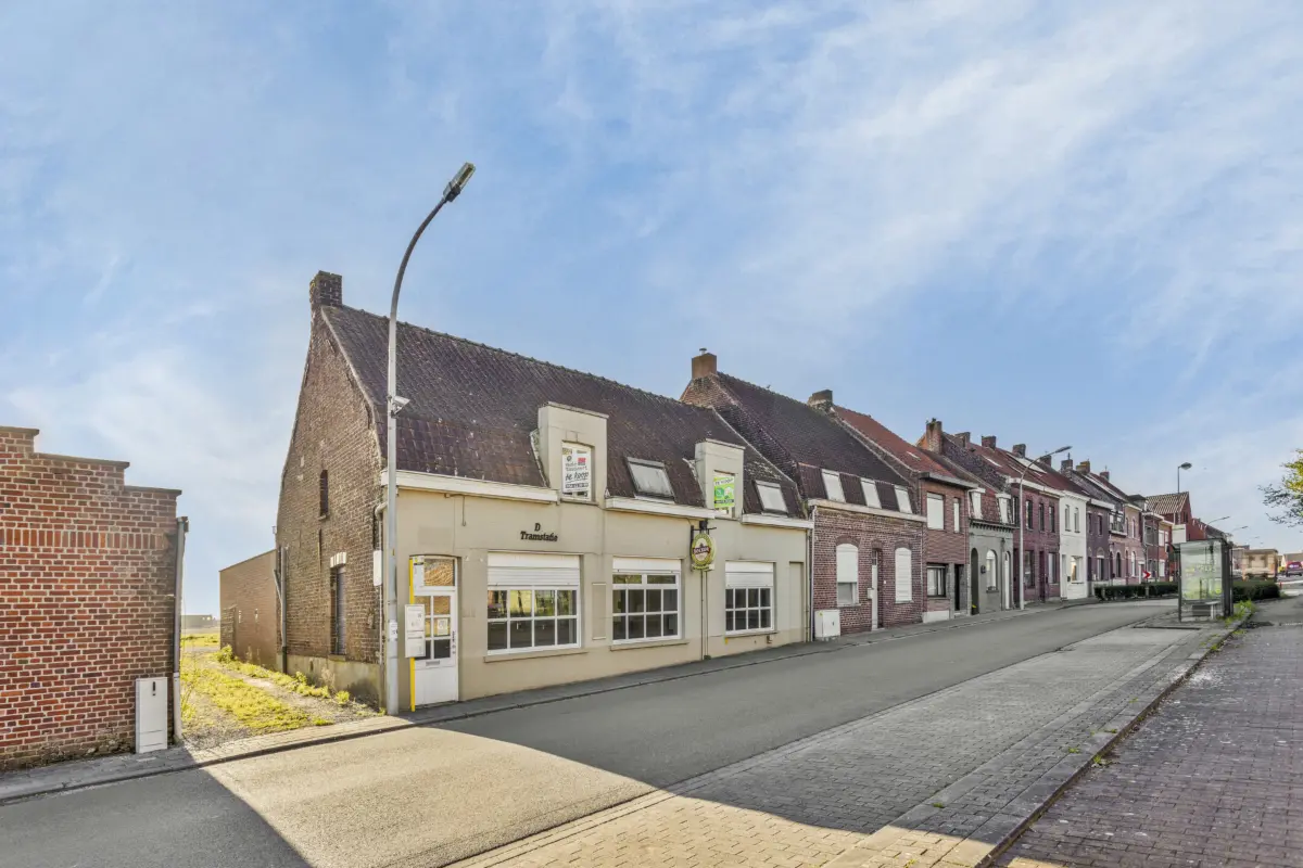 Handelszaak te  koop in Bellegem 8510 189000.00€  slaapkamers 283.00m² - Zoekertje 50134
