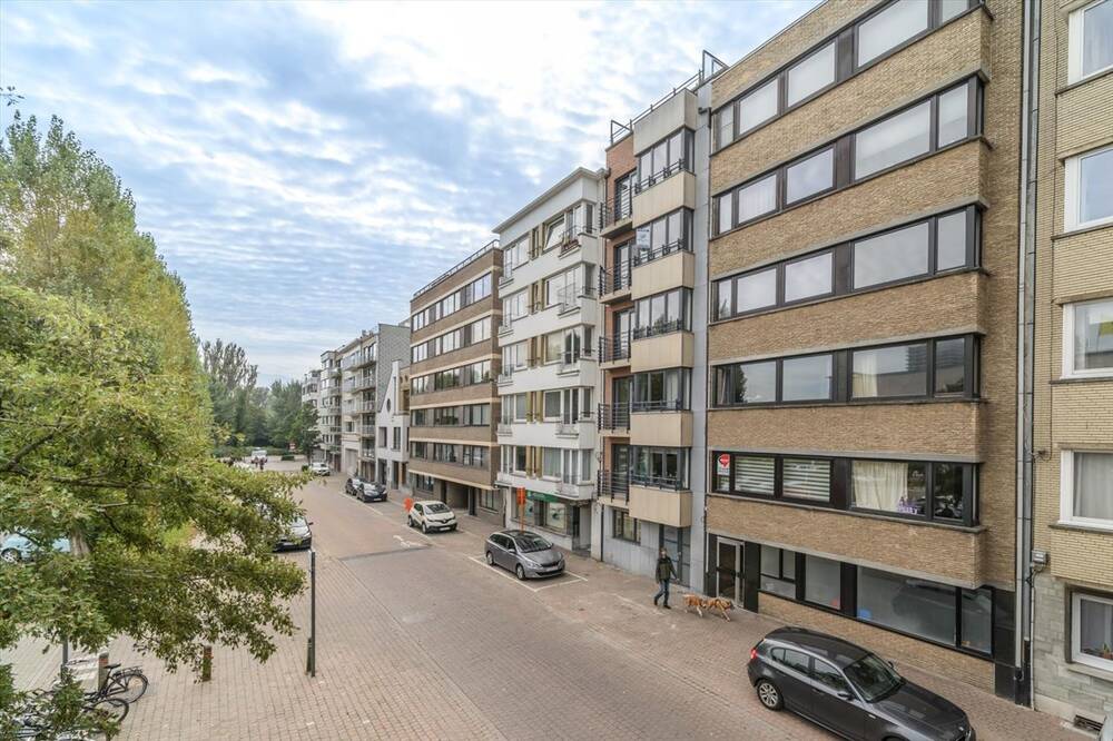Appartement te  koop in Oostende 8400 349000.00€ 2 slaapkamers m² - Zoekertje 1379580