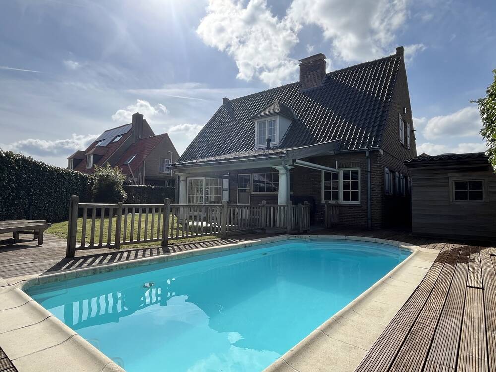Huis te  koop in Brugge 8000 520000.00€ 3 slaapkamers 196.00m² - Zoekertje 1382045
