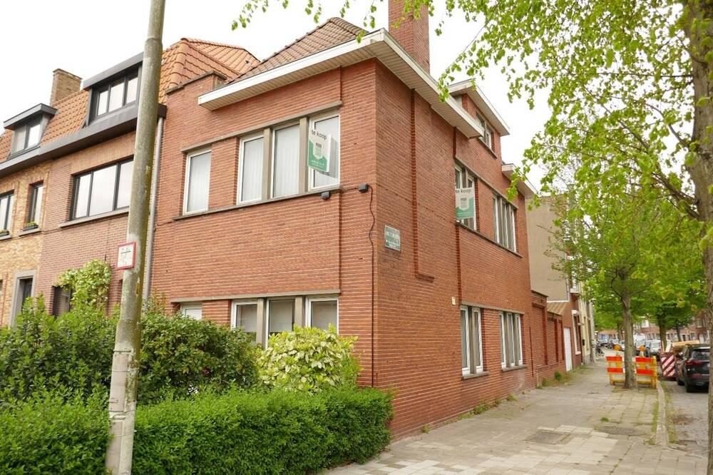 Huis te  koop in Brugge 8000 379000.00€ 3 slaapkamers 160.00m² - Zoekertje 1381444