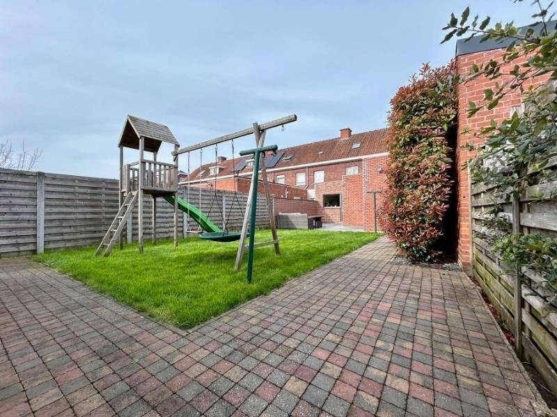 Huis te  koop in Roeselare 8800 295000.00€ 4 slaapkamers 152.00m² - Zoekertje 1382244
